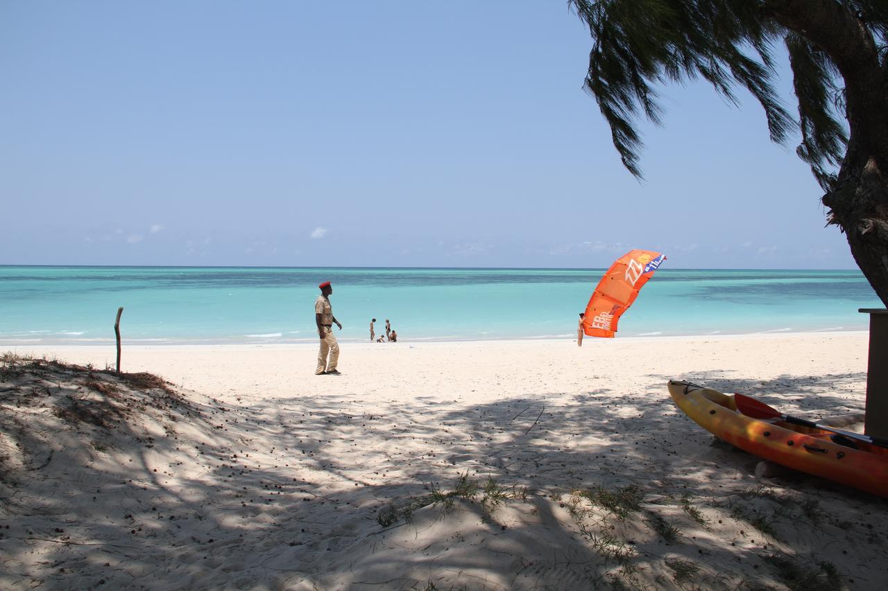 Chuiba Bay Lodge Пемба Екстериор снимка